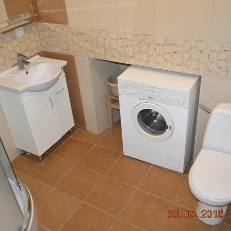Apartment Doroshanka Lviv: Opera House Proximity With Private Parking *