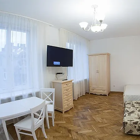 Doroshanka Lviv: Opera House Proximity With Private Parking * Lviv