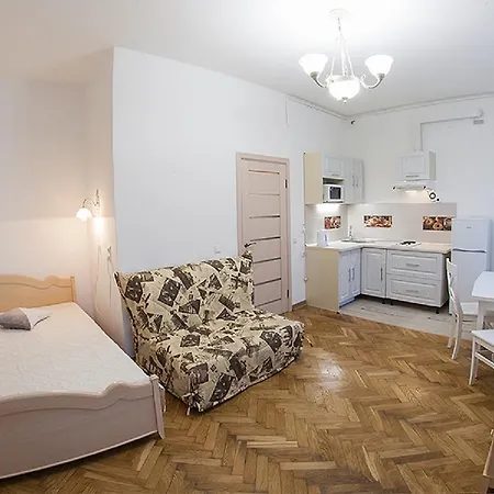 Apartment Doroshanka Lviv: Opera House Proximity With Private Parking *