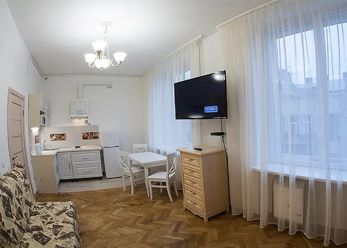 Apartamento на вулиці дорошенка 12 в центрі львова недалеко оперного театру з власною парковкою у дворі